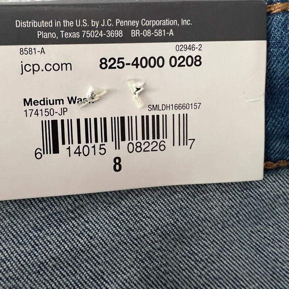 Bold Elements Curvy Skinny blue Jeans with rhinestone accents size 8 NWT - Picture 9 of 11